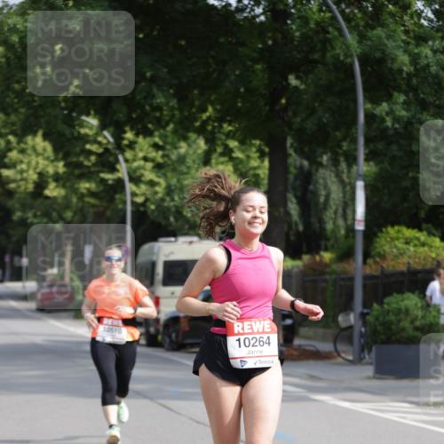 15.06.2025 - REWE Women's Run Jannik Wohlers http://msf.ph/oto/7954785 15.06.2025 08:50:02 Laufen 10510, 10264 meine-sportfotos.de