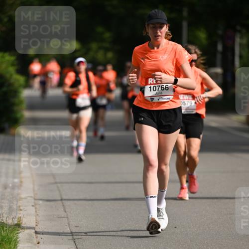 15.06.2025 - REWE Women's Run Dr. Thomas Lammeyer http://msf.ph/oto/7954821 15.06.2025 09:44:43 Laufen 10766, 9579 meine-sportfotos.de