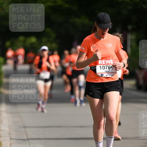 15.06.2025 - REWE Women's Run Dr. Thomas Lammeyer http://msf.ph/oto/7954838 15.06.2025 09:44:44 Laufen 10766 meine-sportfotos.de