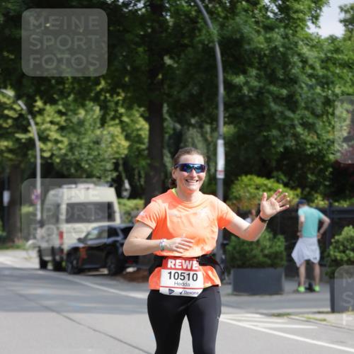 15.06.2025 - REWE Women's Run Jannik Wohlers http://msf.ph/oto/7954849 15.06.2025 08:50:04 Laufen 10510 meine-sportfotos.de