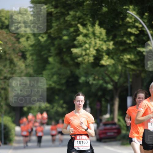 15.06.2025 - REWE Women's Run Jannik Wohlers http://msf.ph/oto/7954881 15.06.2025 08:50:14 Laufen 10163 meine-sportfotos.de