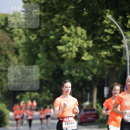 15.06.2025 - REWE Women's Run Jannik Wohlers http://msf.ph/oto/7954887 15.06.2025 08:50:14 Laufen 10163 meine-sportfotos.de