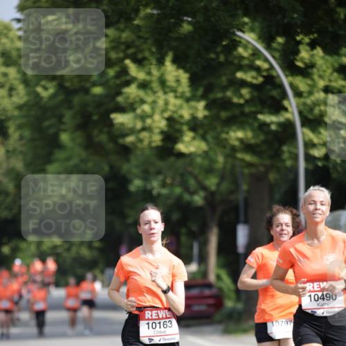 15.06.2025 - REWE Women's Run Jannik Wohlers http://msf.ph/oto/7954888 15.06.2025 08:50:15 Laufen 10163, 10797 meine-sportfotos.de