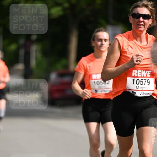 15.06.2025 - REWE Women's Run Dr. Thomas Lammeyer http://msf.ph/oto/7954889 15.06.2025 09:44:48 Laufen 10582, 10579 meine-sportfotos.de