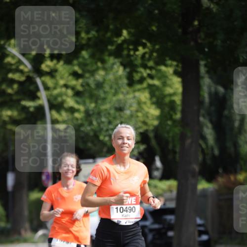 15.06.2025 - REWE Women's Run Jannik Wohlers http://msf.ph/oto/7954903 15.06.2025 08:50:16 Laufen 10490 meine-sportfotos.de