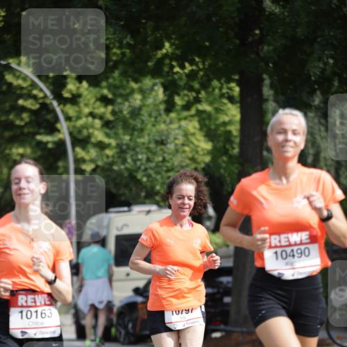 15.06.2025 - REWE Women's Run Jannik Wohlers http://msf.ph/oto/7954926 15.06.2025 08:50:17 Laufen 10163, 797, 10490 meine-sportfotos.de