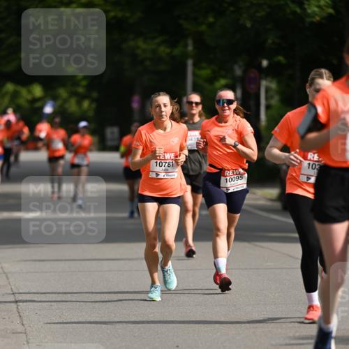 15.06.2025 - REWE Women's Run Dr. Thomas Lammeyer http://msf.ph/oto/7954944 15.06.2025 09:44:51 Laufen 10781, 10095, 103 meine-sportfotos.de