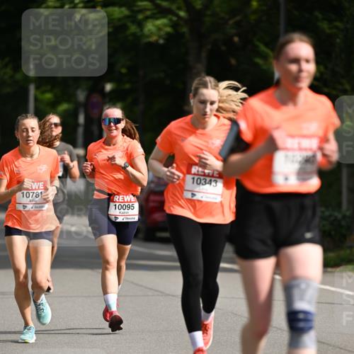 15.06.2025 - REWE Women's Run Dr. Thomas Lammeyer http://msf.ph/oto/7954947 15.06.2025 09:44:52 Laufen 10781, 10095, 10343 meine-sportfotos.de