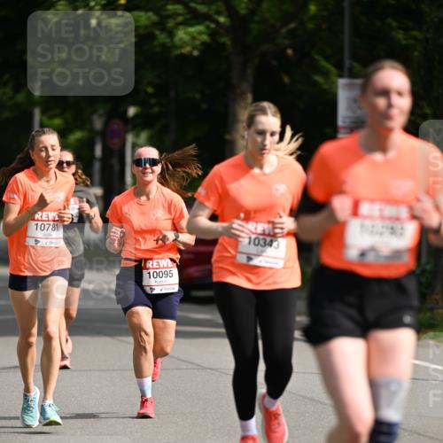 15.06.2025 - REWE Women's Run Dr. Thomas Lammeyer http://msf.ph/oto/7954950 15.06.2025 09:44:52 Laufen 10781, 10095, 10343 meine-sportfotos.de