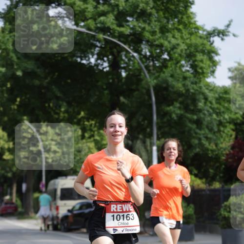 15.06.2025 - REWE Women's Run Jannik Wohlers http://msf.ph/oto/7954960 15.06.2025 08:50:18 Laufen 10163 meine-sportfotos.de