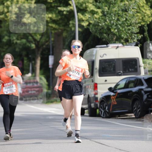 15.06.2025 - REWE Women's Run Jannik Wohlers http://msf.ph/oto/7954994 15.06.2025 08:50:33 Laufen 10853, 10854, 0176 meine-sportfotos.de