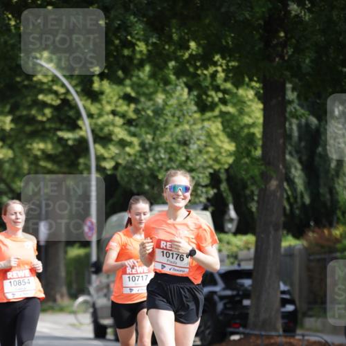 15.06.2025 - REWE Women's Run Jannik Wohlers http://msf.ph/oto/7955003 15.06.2025 08:50:35 Laufen 10854, 10717, 10176 meine-sportfotos.de
