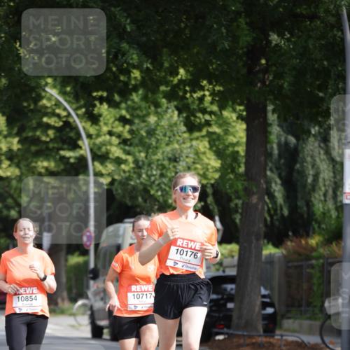 15.06.2025 - REWE Women's Run Jannik Wohlers http://msf.ph/oto/7955009 15.06.2025 08:50:35 Laufen 10854, 10717, 10176 meine-sportfotos.de
