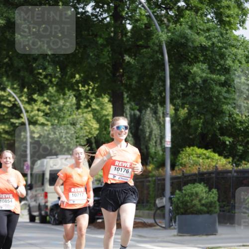 15.06.2025 - REWE Women's Run Jannik Wohlers http://msf.ph/oto/7955016 15.06.2025 08:50:36 Laufen 10717, 10854, 10176 meine-sportfotos.de