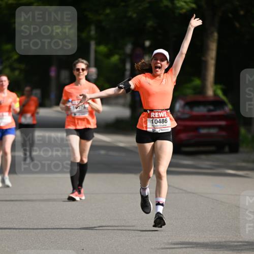 15.06.2025 - REWE Women's Run Dr. Thomas Lammeyer http://msf.ph/oto/7955022 15.06.2025 09:45:05 Laufen 10486 meine-sportfotos.de