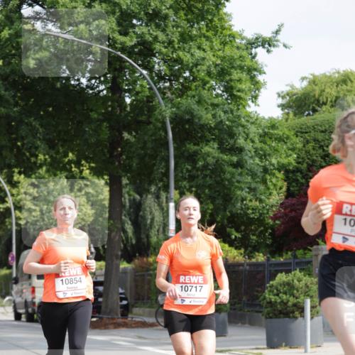 15.06.2025 - REWE Women's Run Jannik Wohlers http://msf.ph/oto/7955050 15.06.2025 08:50:38 Laufen 10854, 10717 meine-sportfotos.de
