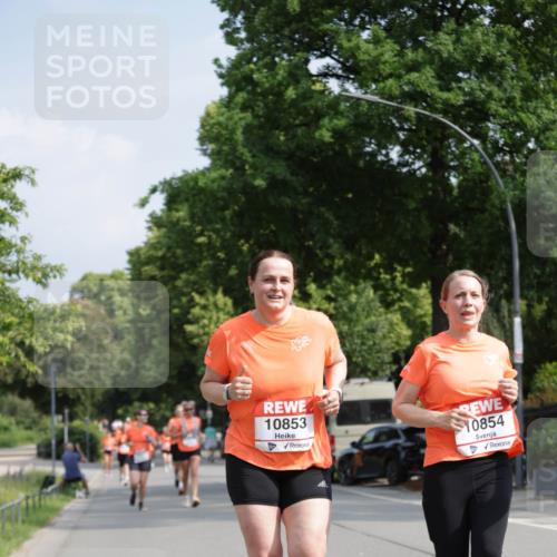 15.06.2025 - REWE Women's Run Jannik Wohlers http://msf.ph/oto/7955071 15.06.2025 08:50:38 Laufen 10853, 10854 meine-sportfotos.de