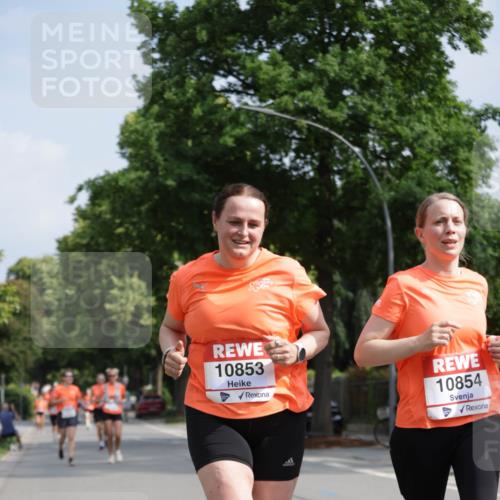 15.06.2025 - REWE Women's Run Jannik Wohlers http://msf.ph/oto/7955091 15.06.2025 08:50:39 Laufen 10853, 10854 meine-sportfotos.de
