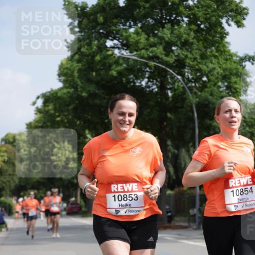 15.06.2025 - REWE Women's Run Jannik Wohlers http://msf.ph/oto/7955094 15.06.2025 08:50:39 Laufen 10853, 10854 meine-sportfotos.de