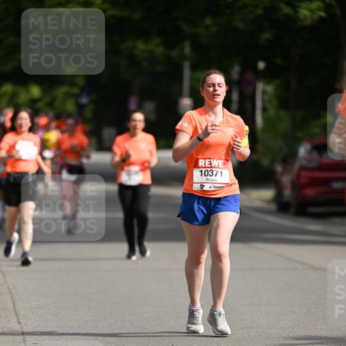 15.06.2025 - REWE Women's Run Dr. Thomas Lammeyer http://msf.ph/oto/7955101 15.06.2025 09:45:10 Laufen 10371 meine-sportfotos.de