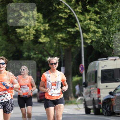 15.06.2025 - REWE Women's Run Jannik Wohlers http://msf.ph/oto/7955103 15.06.2025 08:50:42 Laufen 10317, 10601 meine-sportfotos.de