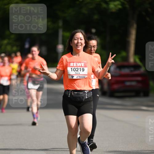 15.06.2025 - REWE Women's Run Dr. Thomas Lammeyer http://msf.ph/oto/7955119 15.06.2025 09:45:15 Laufen 10219 meine-sportfotos.de