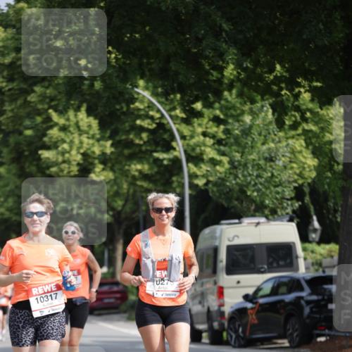 15.06.2025 - REWE Women's Run Jannik Wohlers http://msf.ph/oto/7955124 15.06.2025 08:50:43 Laufen 10317, 027 meine-sportfotos.de
