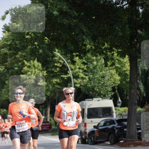 15.06.2025 - REWE Women's Run Jannik Wohlers http://msf.ph/oto/7955132 15.06.2025 08:50:44 Laufen 10317 meine-sportfotos.de