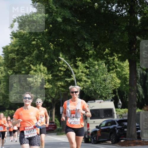 15.06.2025 - REWE Women's Run Jannik Wohlers http://msf.ph/oto/7955138 15.06.2025 08:50:44 Laufen 10317, 10276 meine-sportfotos.de