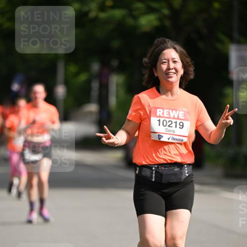 15.06.2025 - REWE Women's Run Dr. Thomas Lammeyer http://msf.ph/oto/7955141 15.06.2025 09:45:16 Laufen 10219 meine-sportfotos.de