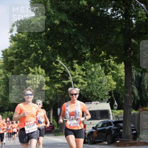 15.06.2025 - REWE Women's Run Jannik Wohlers http://msf.ph/oto/7955144 15.06.2025 08:50:44 Laufen 10317, 702 meine-sportfotos.de