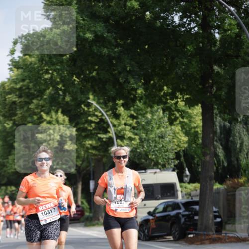 15.06.2025 - REWE Women's Run Jannik Wohlers http://msf.ph/oto/7955149 15.06.2025 08:50:44 Laufen 10317, 27 meine-sportfotos.de