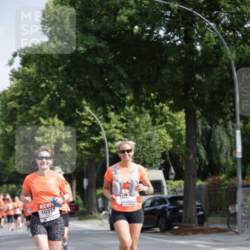 15.06.2025 - REWE Women's Run Jannik Wohlers http://msf.ph/oto/7955163 15.06.2025 08:50:44 Laufen 10317 meine-sportfotos.de