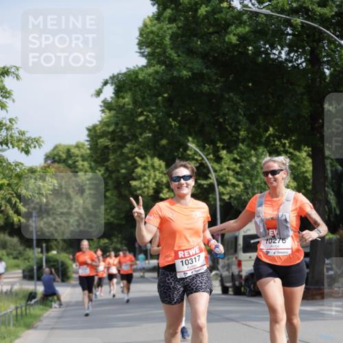 15.06.2025 - REWE Women's Run Jannik Wohlers http://msf.ph/oto/7955180 15.06.2025 08:50:45 Laufen 10317, 10276 meine-sportfotos.de