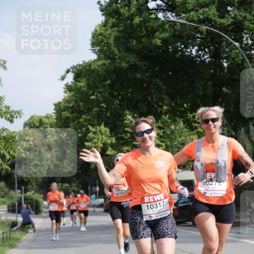 15.06.2025 - REWE Women's Run Jannik Wohlers http://msf.ph/oto/7955205 15.06.2025 08:50:46 Laufen 100, 10317, 10276 meine-sportfotos.de