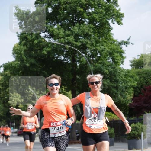15.06.2025 - REWE Women's Run Jannik Wohlers http://msf.ph/oto/7955216 15.06.2025 08:50:46 Laufen 1060, 10317, 10276 meine-sportfotos.de
