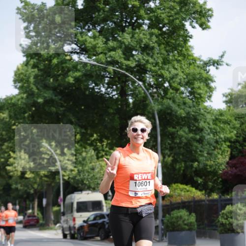 15.06.2025 - REWE Women's Run Jannik Wohlers http://msf.ph/oto/7955257 15.06.2025 08:50:48 Laufen 10601 meine-sportfotos.de