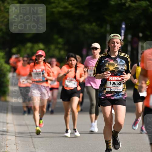15.06.2025 - REWE Women's Run Dr. Thomas Lammeyer http://msf.ph/oto/7955264 15.06.2025 09:45:24 Laufen 10652 meine-sportfotos.de