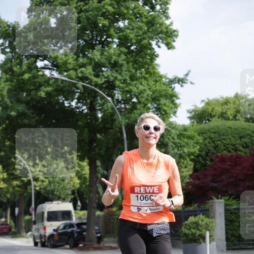 15.06.2025 - REWE Women's Run Jannik Wohlers http://msf.ph/oto/7955271 15.06.2025 08:50:49 Laufen 1060 meine-sportfotos.de