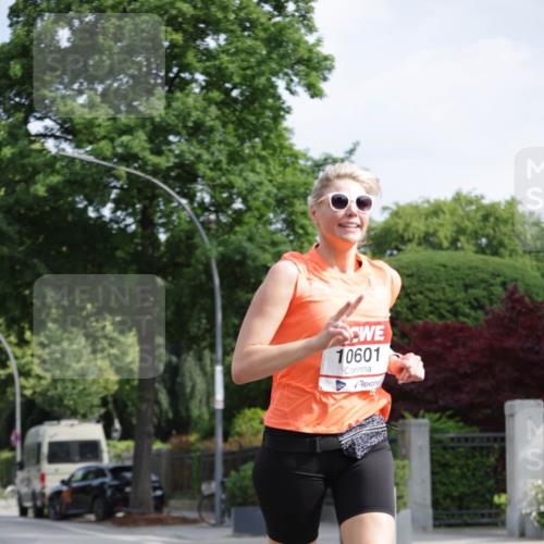 15.06.2025 - REWE Women's Run Jannik Wohlers http://msf.ph/oto/7955277 15.06.2025 08:50:49 Laufen 10601 meine-sportfotos.de