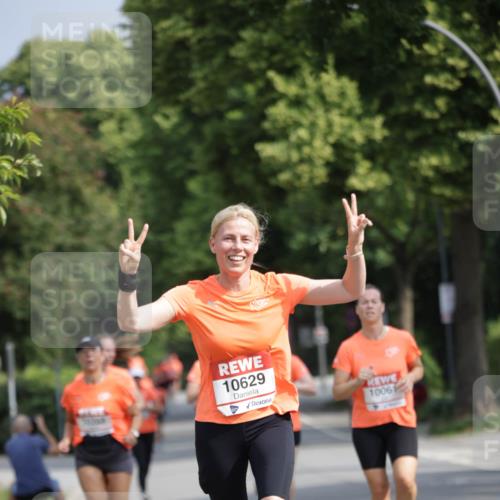 15.06.2025 - REWE Women's Run Jannik Wohlers http://msf.ph/oto/7955280 15.06.2025 08:50:50 Laufen 10629, 1006 meine-sportfotos.de