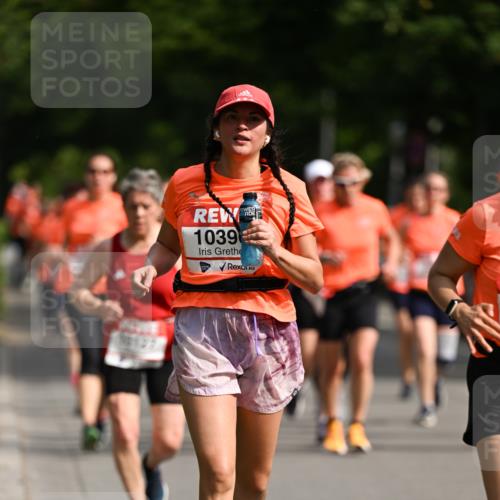 15.06.2025 - REWE Women's Run Dr. Thomas Lammeyer http://msf.ph/oto/7955296 15.06.2025 09:45:28 Laufen 1039 meine-sportfotos.de