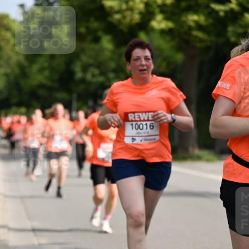 15.06.2025 - REWE Women's Run Dr. Thomas Lammeyer http://msf.ph/oto/7955442 15.06.2025 09:45:38 Laufen 10016 meine-sportfotos.de