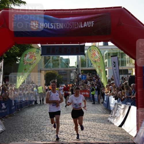 13.06.2025 - Holstenköstenlauf Felixshl http://msf.ph/oto/7955461 13.06.2025 19:46:05 Laufen 2054, 2265, 3670, 3879 meine-sportfotos.de