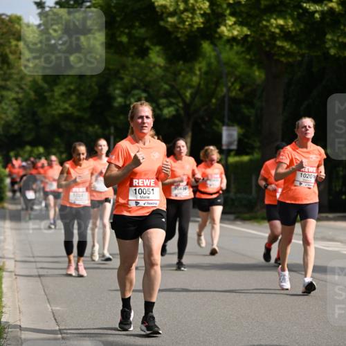 15.06.2025 - REWE Women's Run Dr. Thomas Lammeyer http://msf.ph/oto/7955480 15.06.2025 09:45:40 Laufen 10051, 10201 meine-sportfotos.de