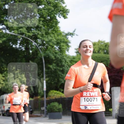 15.06.2025 - REWE Women's Run Jannik Wohlers http://msf.ph/oto/7955491 15.06.2025 08:51:00 Laufen 10071 meine-sportfotos.de