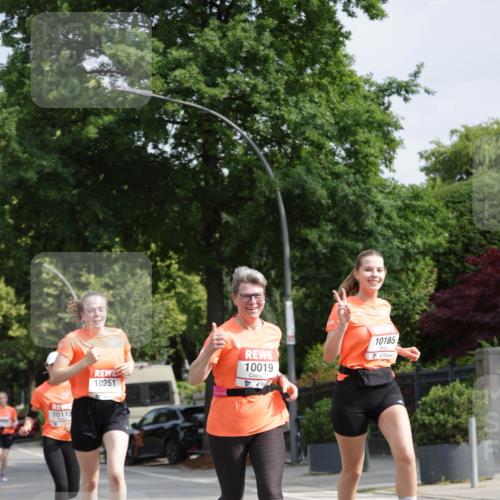 15.06.2025 - REWE Women's Run Jannik Wohlers http://msf.ph/oto/7955499 15.06.2025 08:51:01 Laufen 10113, 10251, 10019, 10185 meine-sportfotos.de