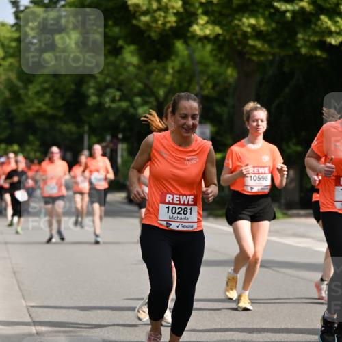 15.06.2025 - REWE Women's Run Dr. Thomas Lammeyer http://msf.ph/oto/7955543 15.06.2025 09:45:43 Laufen 10281, 10598, 1 meine-sportfotos.de