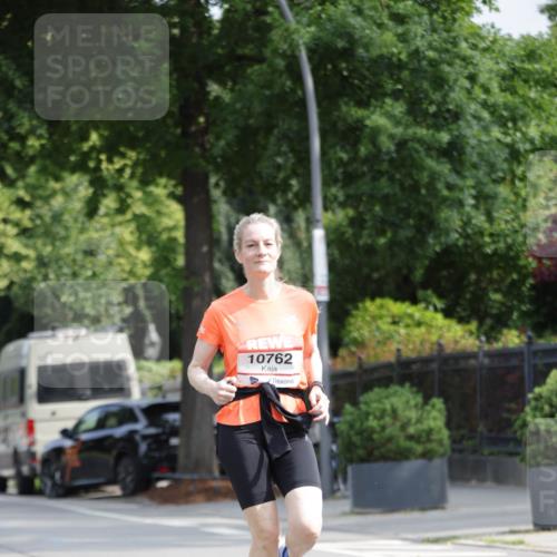 15.06.2025 - REWE Women's Run Jannik Wohlers http://msf.ph/oto/7955609 15.06.2025 08:51:08 Laufen 10762 meine-sportfotos.de