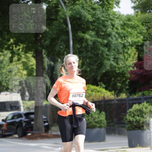 15.06.2025 - REWE Women's Run Jannik Wohlers http://msf.ph/oto/7955616 15.06.2025 08:51:08 Laufen 10762 meine-sportfotos.de